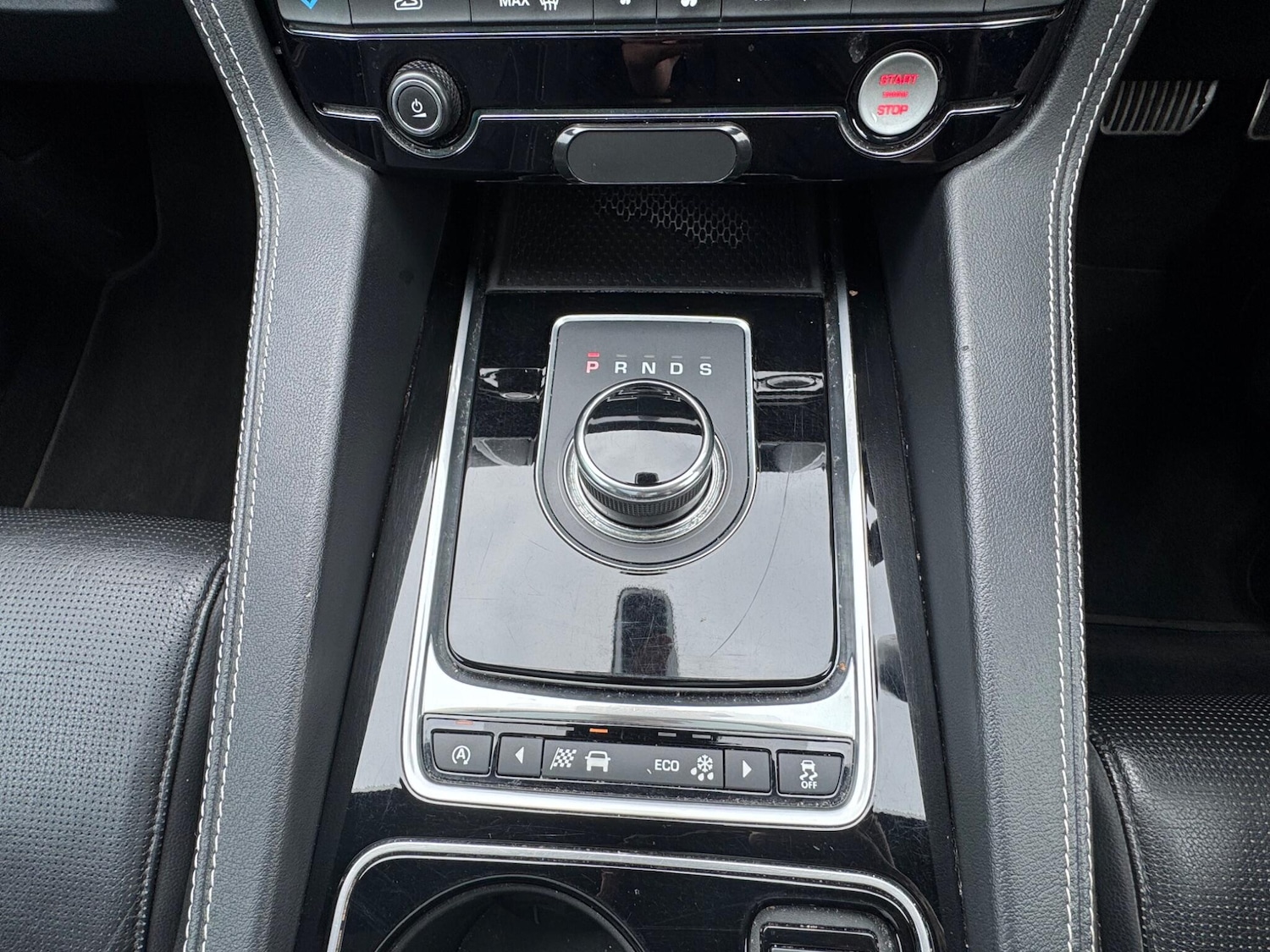 Used Jaguar F-Pace 2017 for sale - 77737680: Photo 19