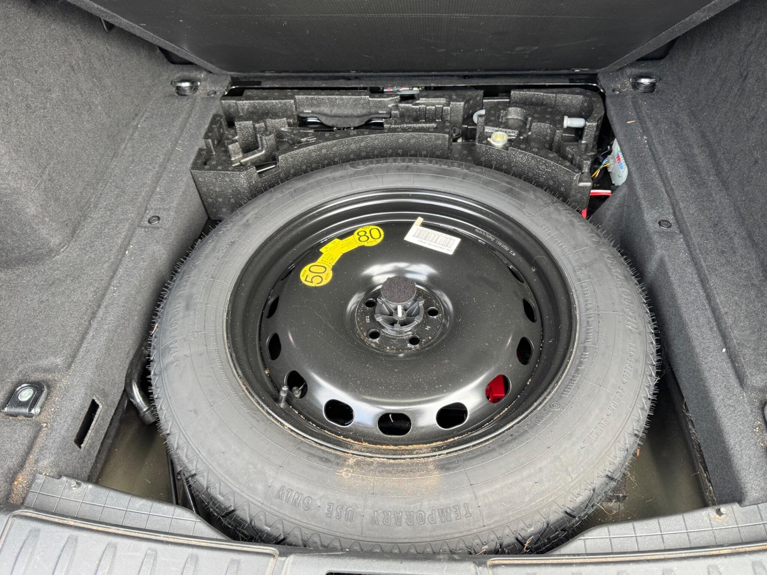 Used Jaguar F-Pace 2017 for sale - 77737680: Photo 32