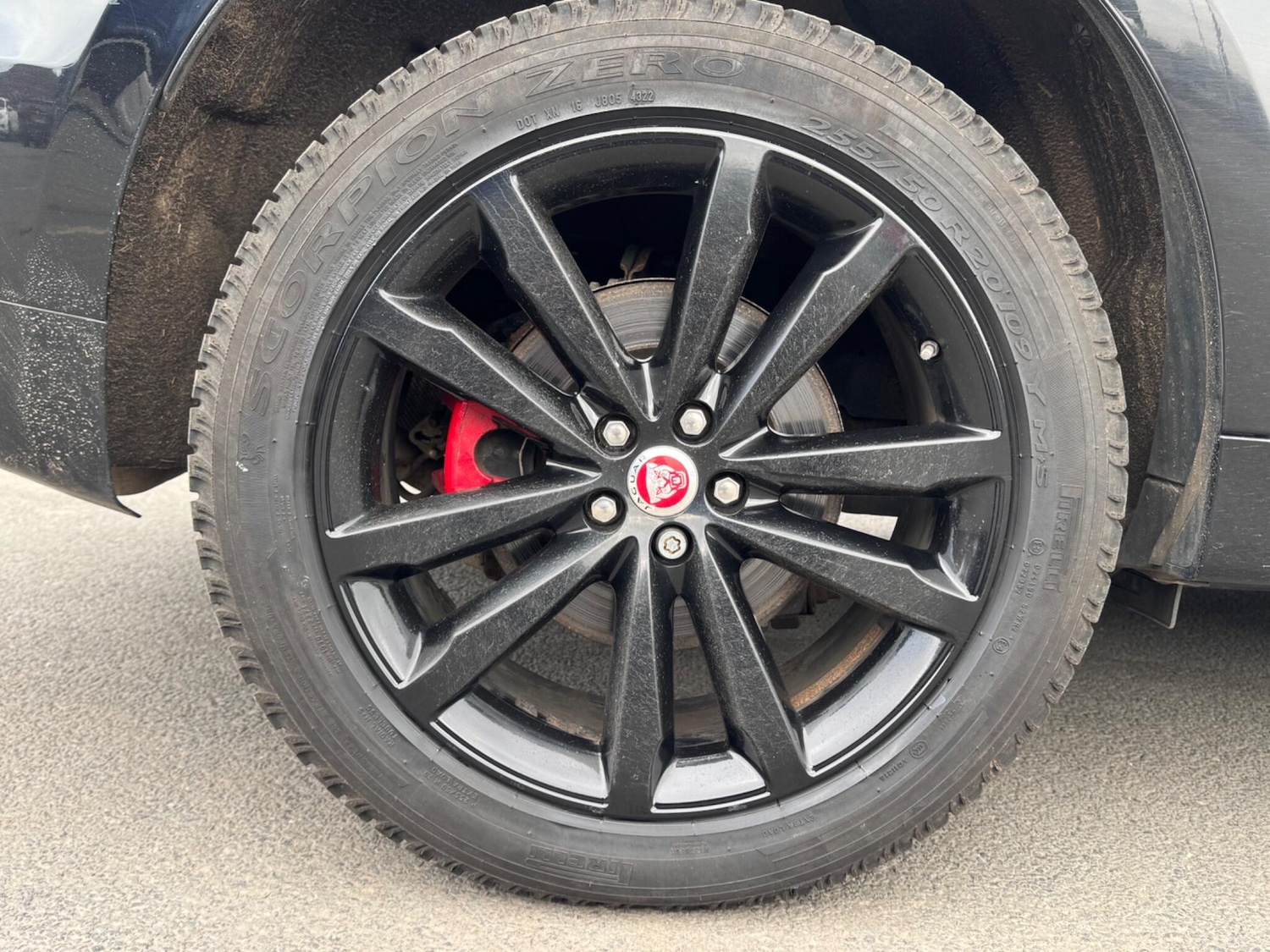 Used Jaguar F-Pace 2017 for sale - 77737680: Photo 34