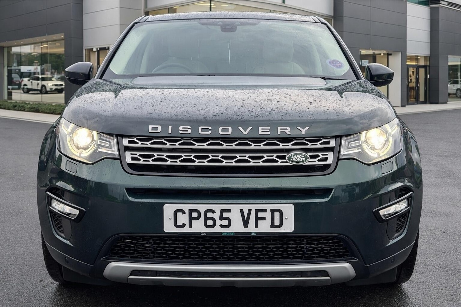 Used Land Rover Discovery Sport 2015 for sale - 77854319: Photo 2