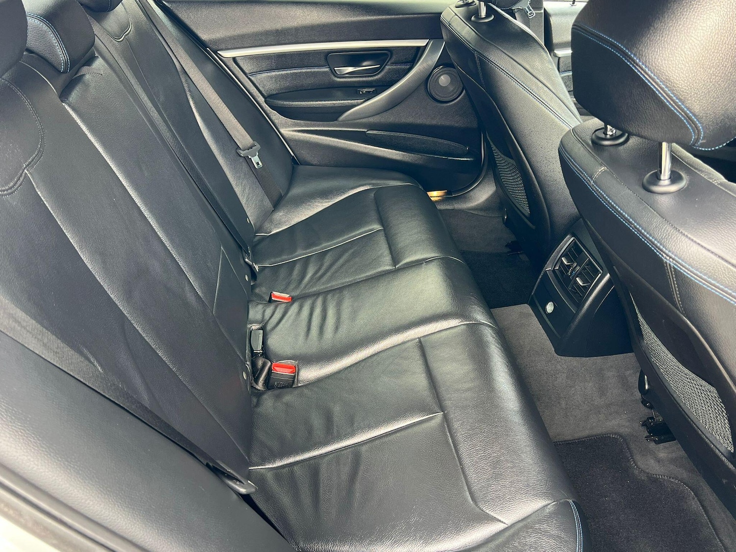 Used BMW 3 Series 2018 for sale - 76349329: Photo 13