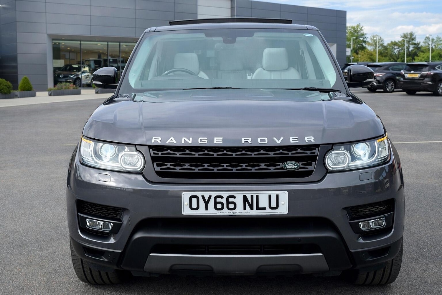 Used Land Rover Range Rover Sport 2016 for sale - 77709627: Photo 2