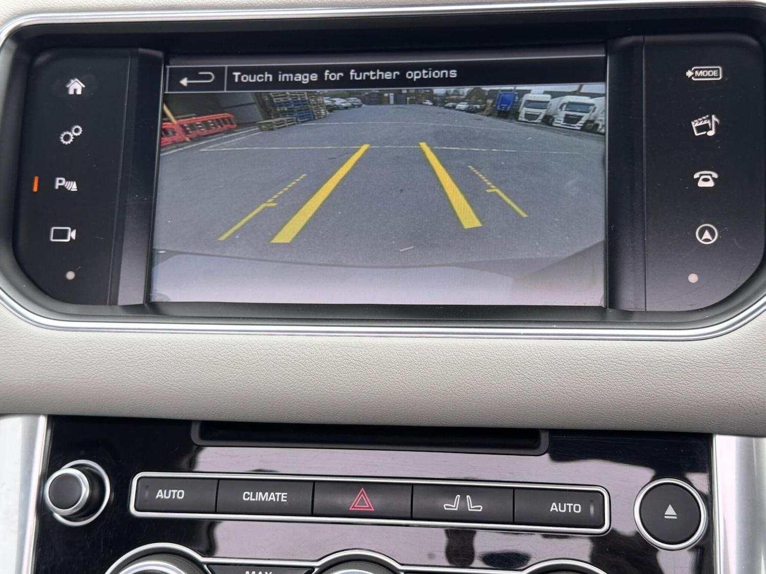 Used Land Rover Range Rover Sport 2016 for sale - 77709627: Photo 20