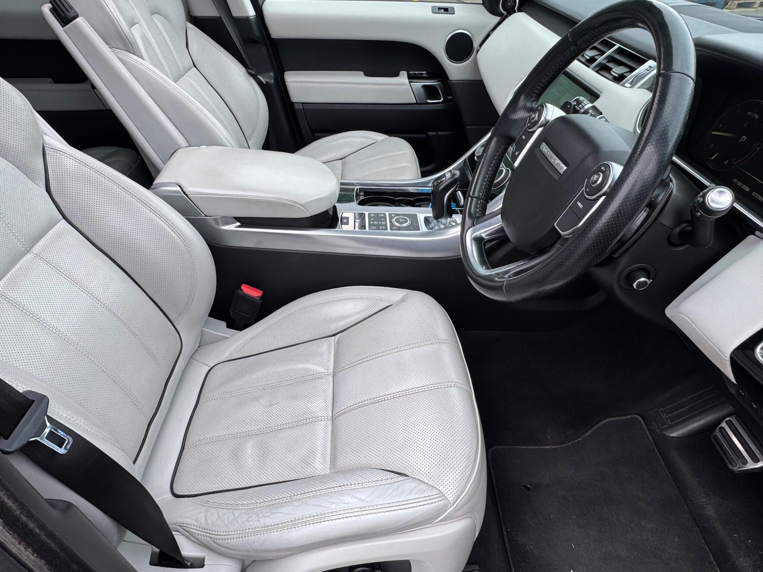 Used Land Rover Range Rover Sport 2016 for sale - 77709627: Photo 9