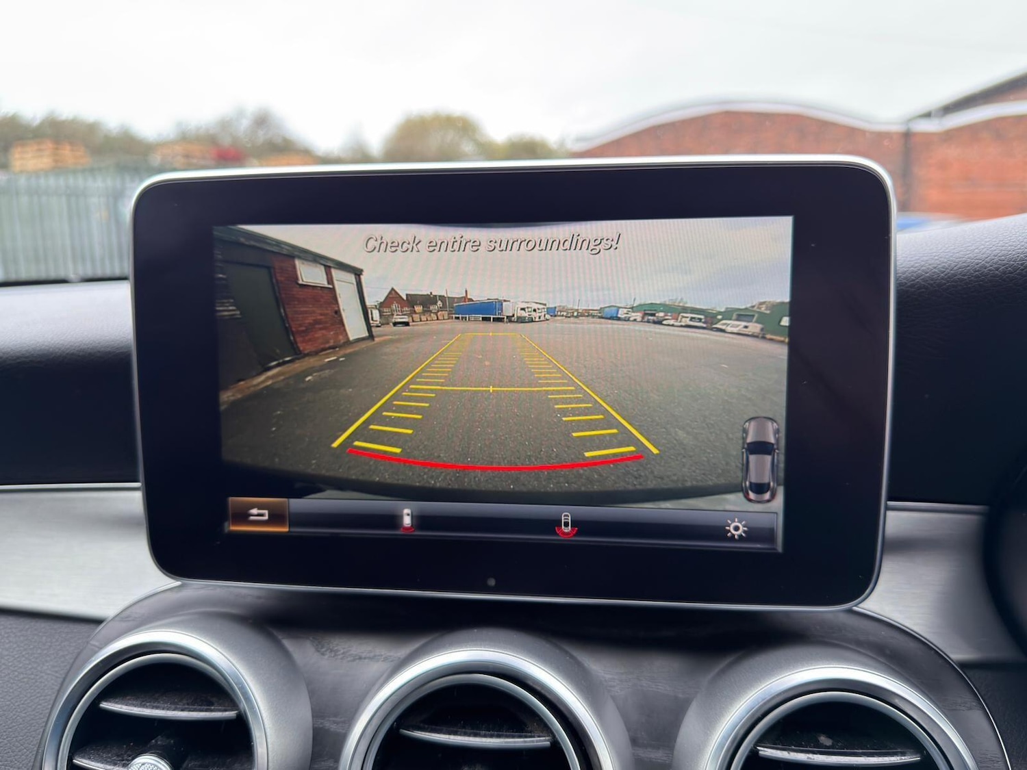 Used Mercedes-Benz C Class 2017 for sale - 76743111: Photo 19