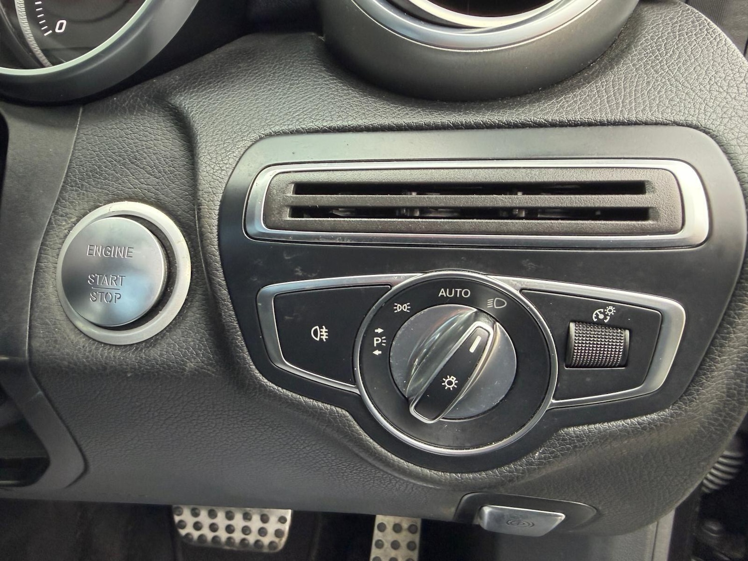 Used Mercedes-Benz C Class 2017 for sale - 76743111: Photo 25