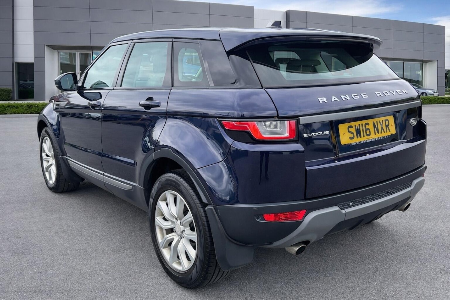 Used Land Rover Range Rover Evoque for sale - 78128147: Photo 4