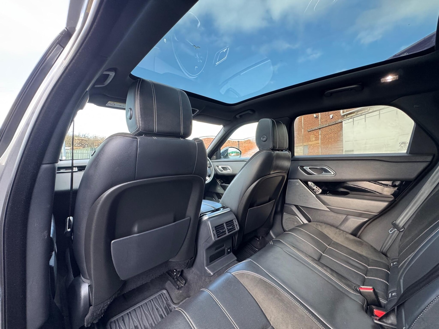 Used Land Rover Range Rover Velar for sale - 77440868: Photo 16