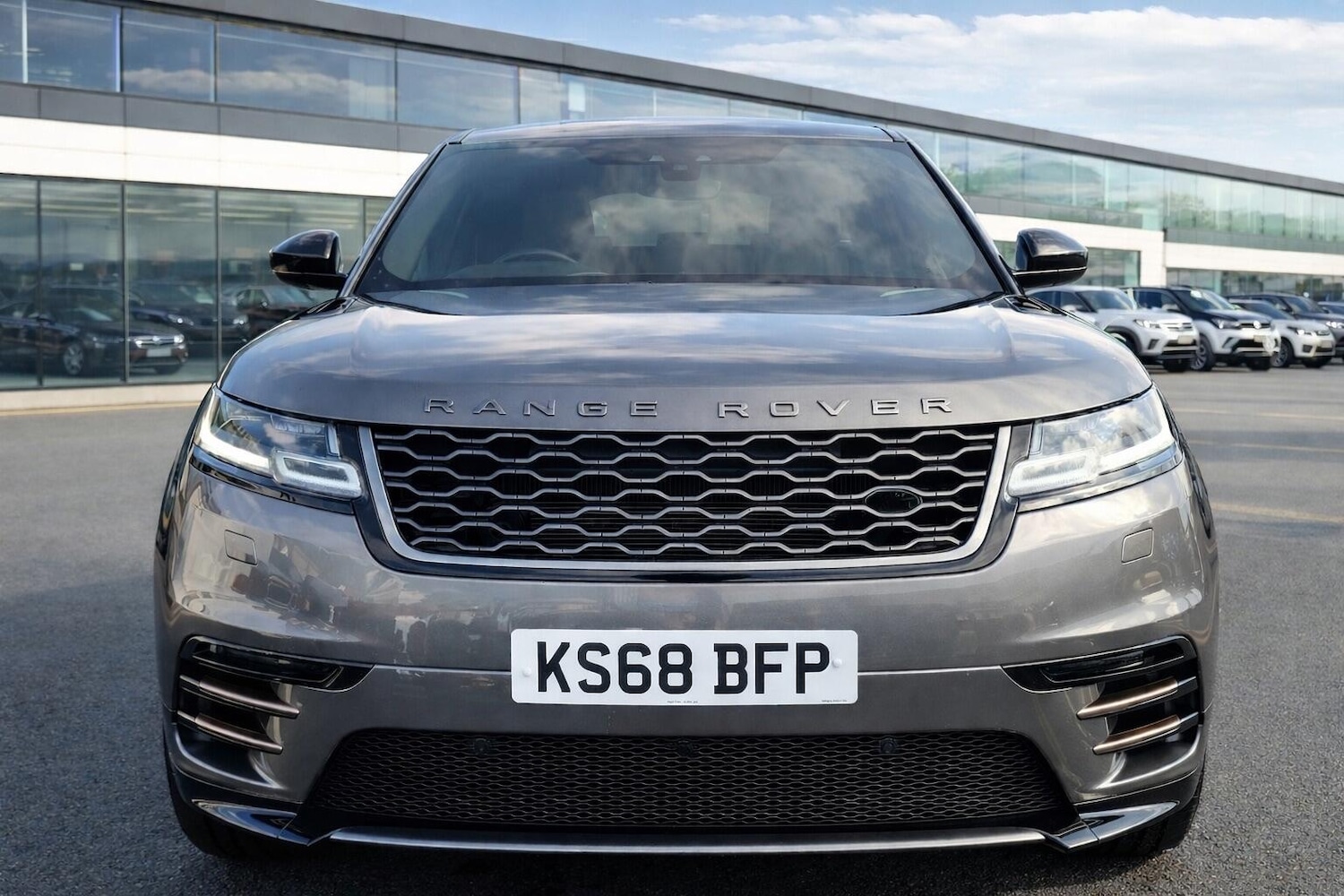Used Land Rover Range Rover Velar for sale - 77440868: Photo 2