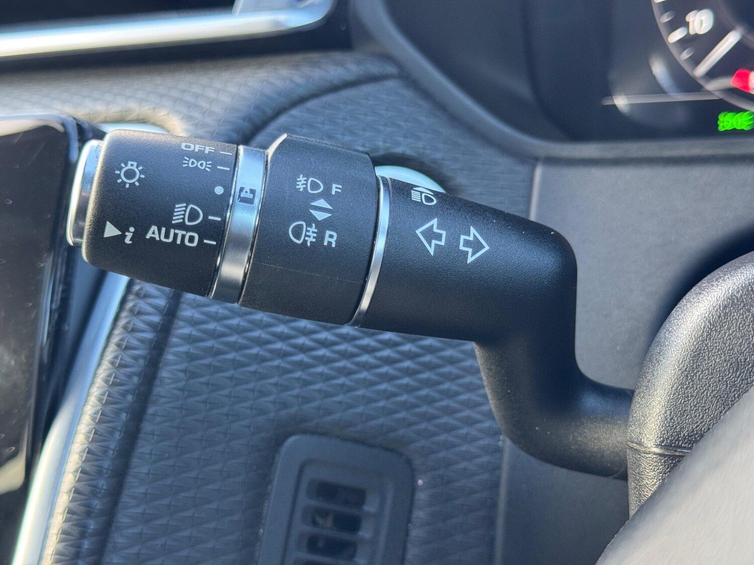 Used Land Rover Range Rover Velar for sale - 77440868: Photo 25