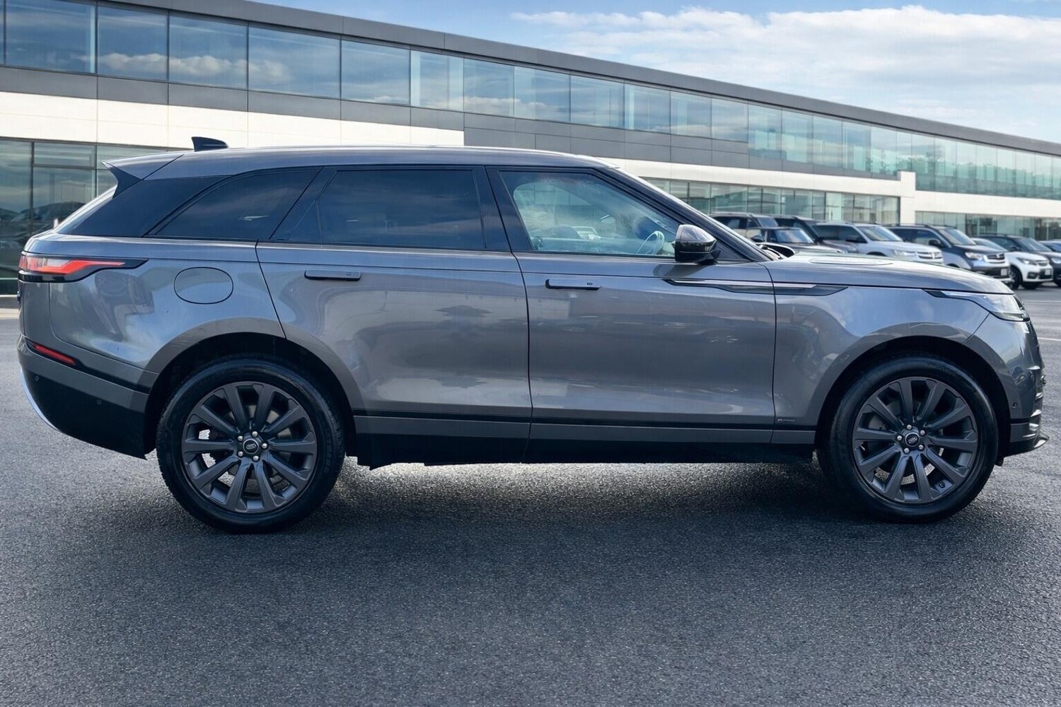 Used Land Rover Range Rover Velar for sale - 77440868: Photo 8