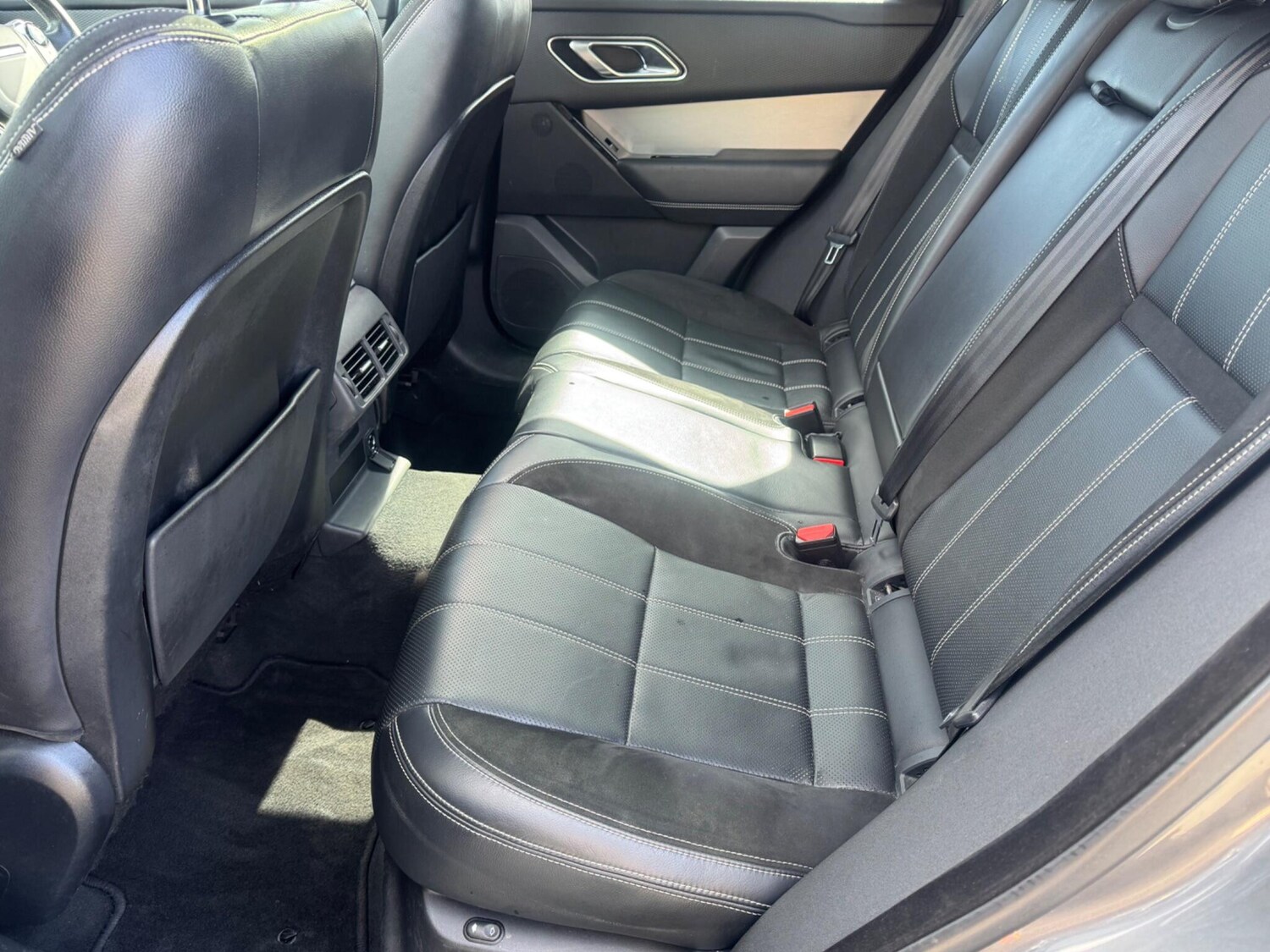 Used Land Rover Range Rover Velar 2018 for sale - 78157278: Photo 14