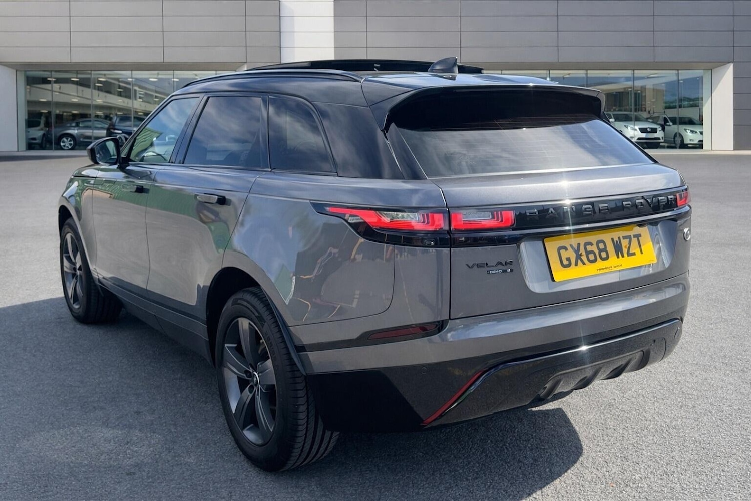 Used Land Rover Range Rover Velar 2018 for sale - 78157278: Photo 4