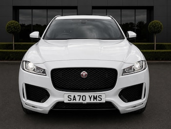 Used Jaguar F-Pace 2020 for sale - 79411909: Photo