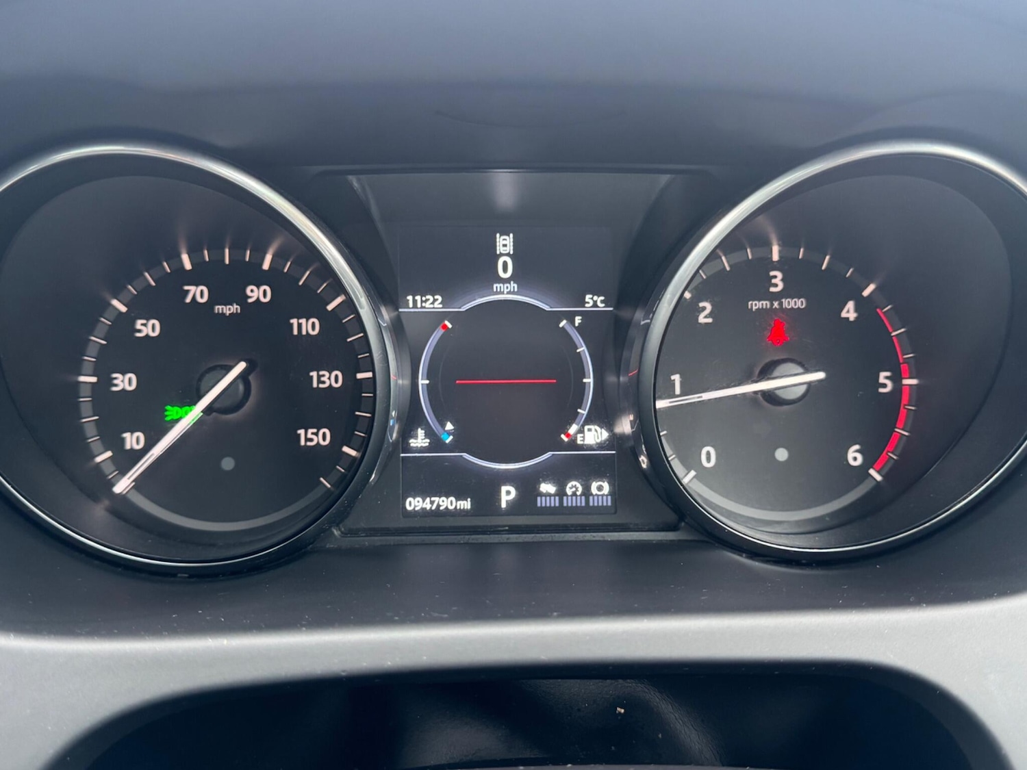 Used Land Rover Discovery Sport 2016 for sale - 77441028: Photo 11