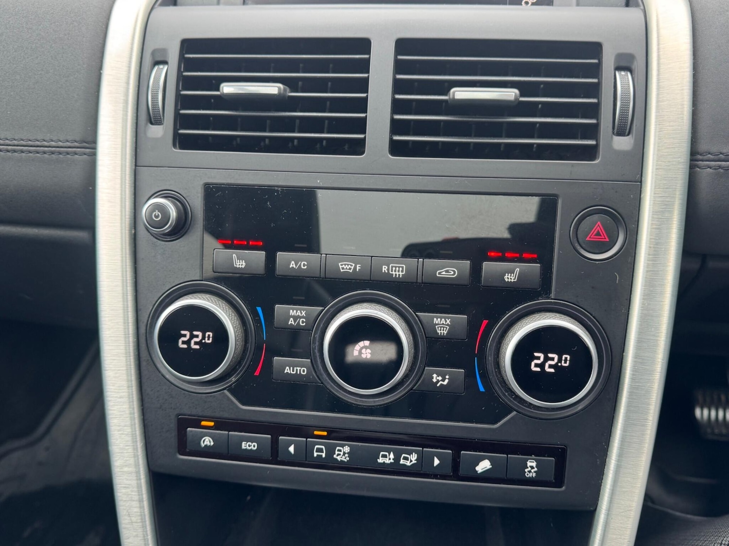 Used Land Rover Discovery Sport 2016 for sale - 77441028: Photo 18