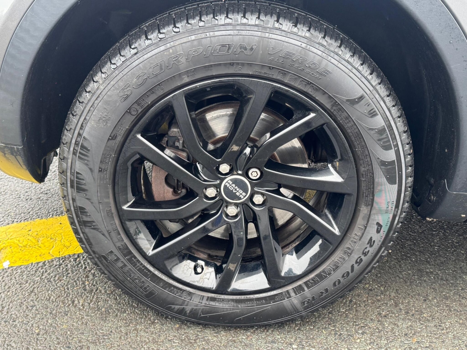 Used Land Rover Discovery Sport 2016 for sale - 77441028: Photo 32