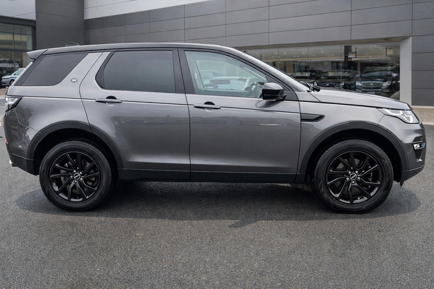 Used Land Rover Discovery Sport 2016 for sale - 77441028: Photo 7