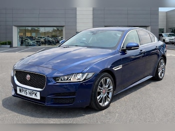 Used Jaguar XE 2015 for sale - 77839025: Photo