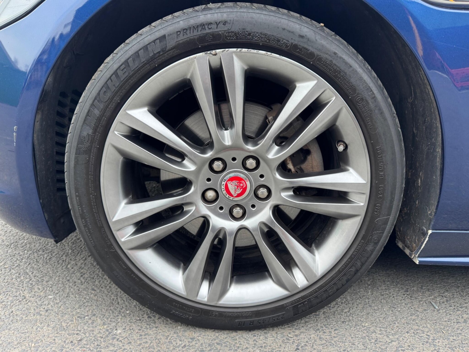 Used Jaguar XE 2015 for sale - 77839025: Photo 28