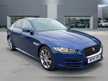 Used Jaguar XE 2015 for sale - 77839025: Photo
