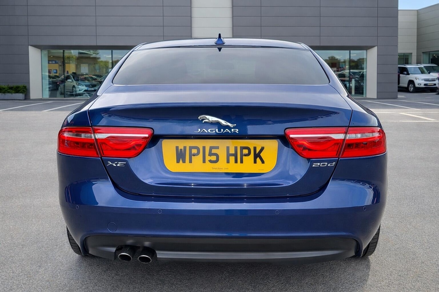 Used Jaguar XE 2015 for sale - 77839025: Photo 5