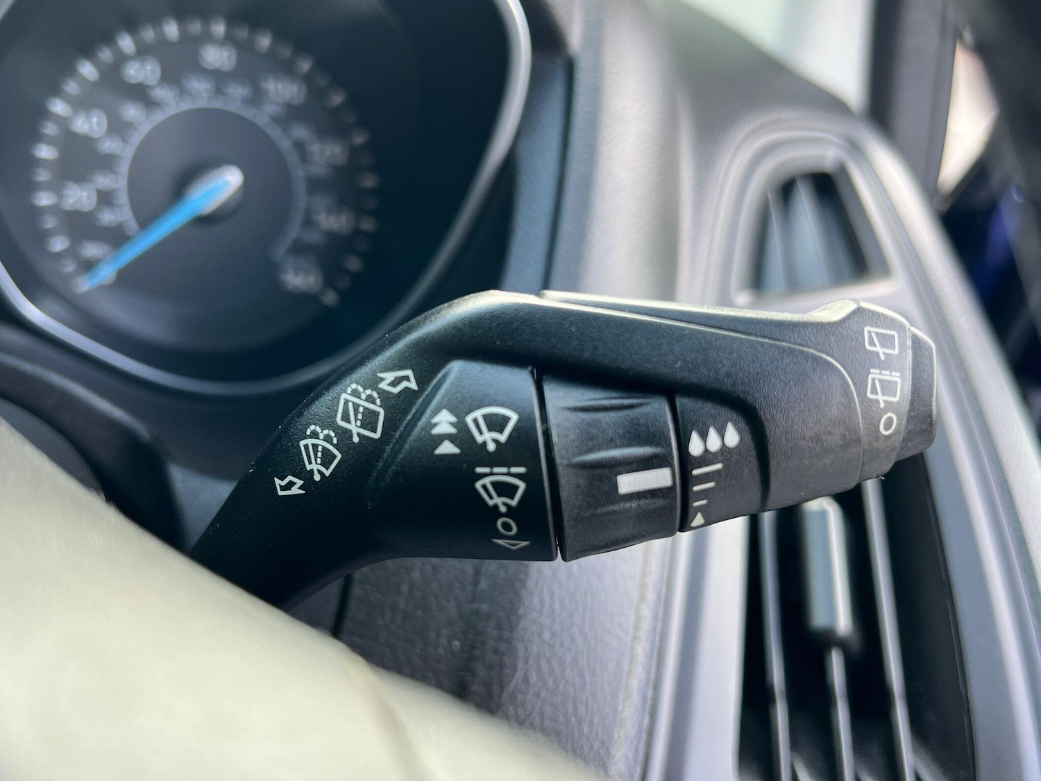 Used Ford Focus 2016 for sale - 77163503: Photo 19