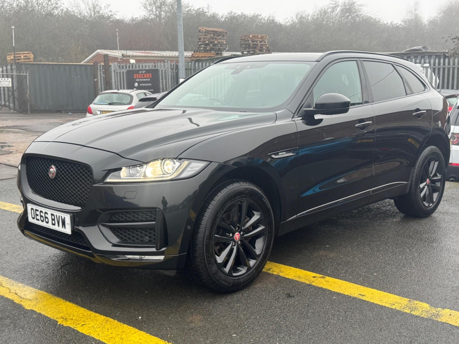 Used Jaguar F-Pace 2016 for sale - 77143339: Photo 1
