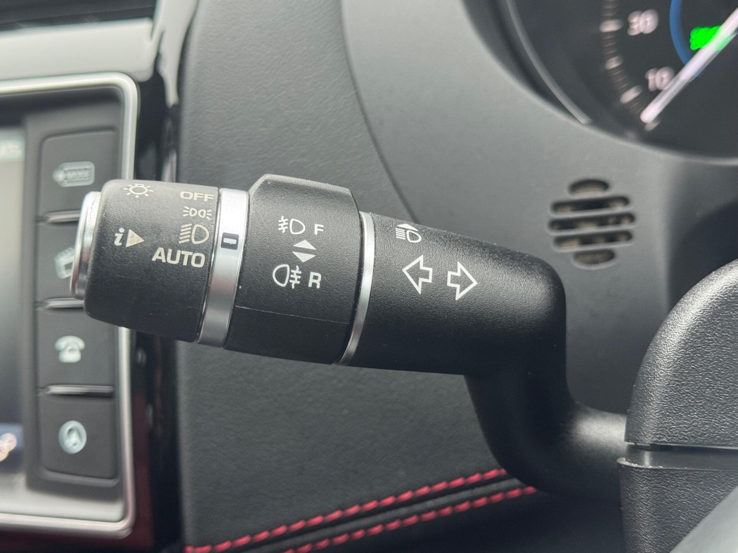 Used Jaguar F-Pace 2016 for sale - 77143339: Photo 27