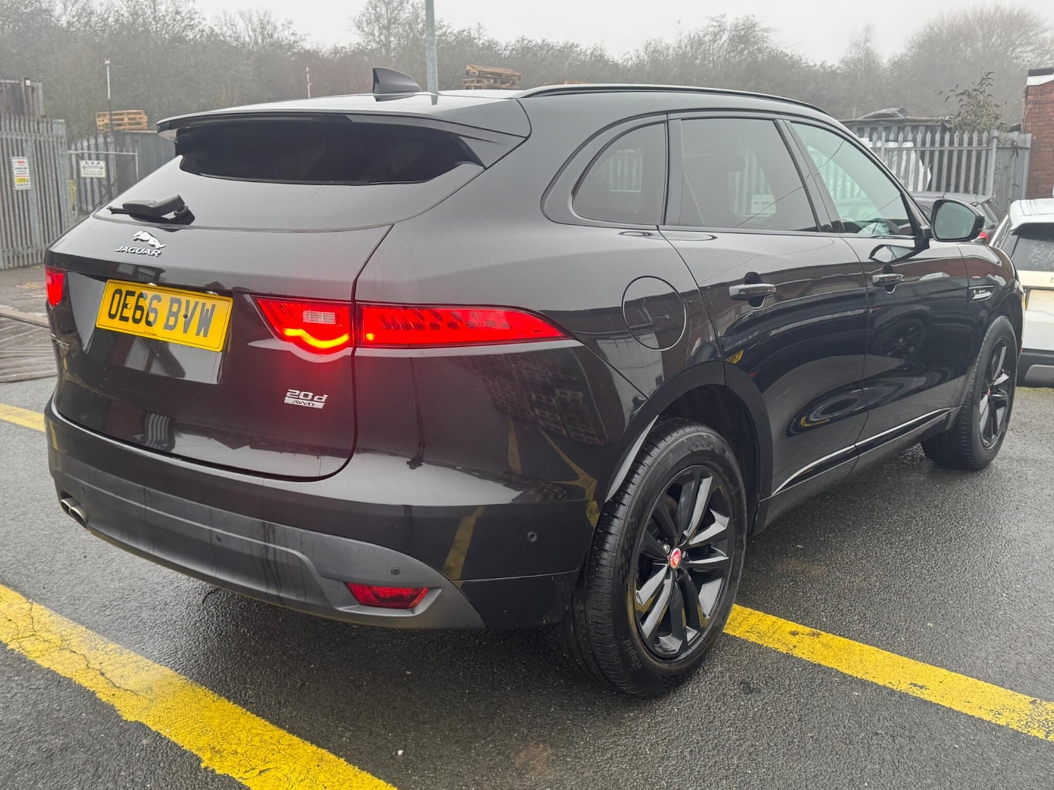 Used Jaguar F-Pace 2016 for sale - 77143339: Photo 6