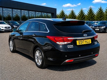 Used Hyundai i40 2017 for sale - 79012399: Photo