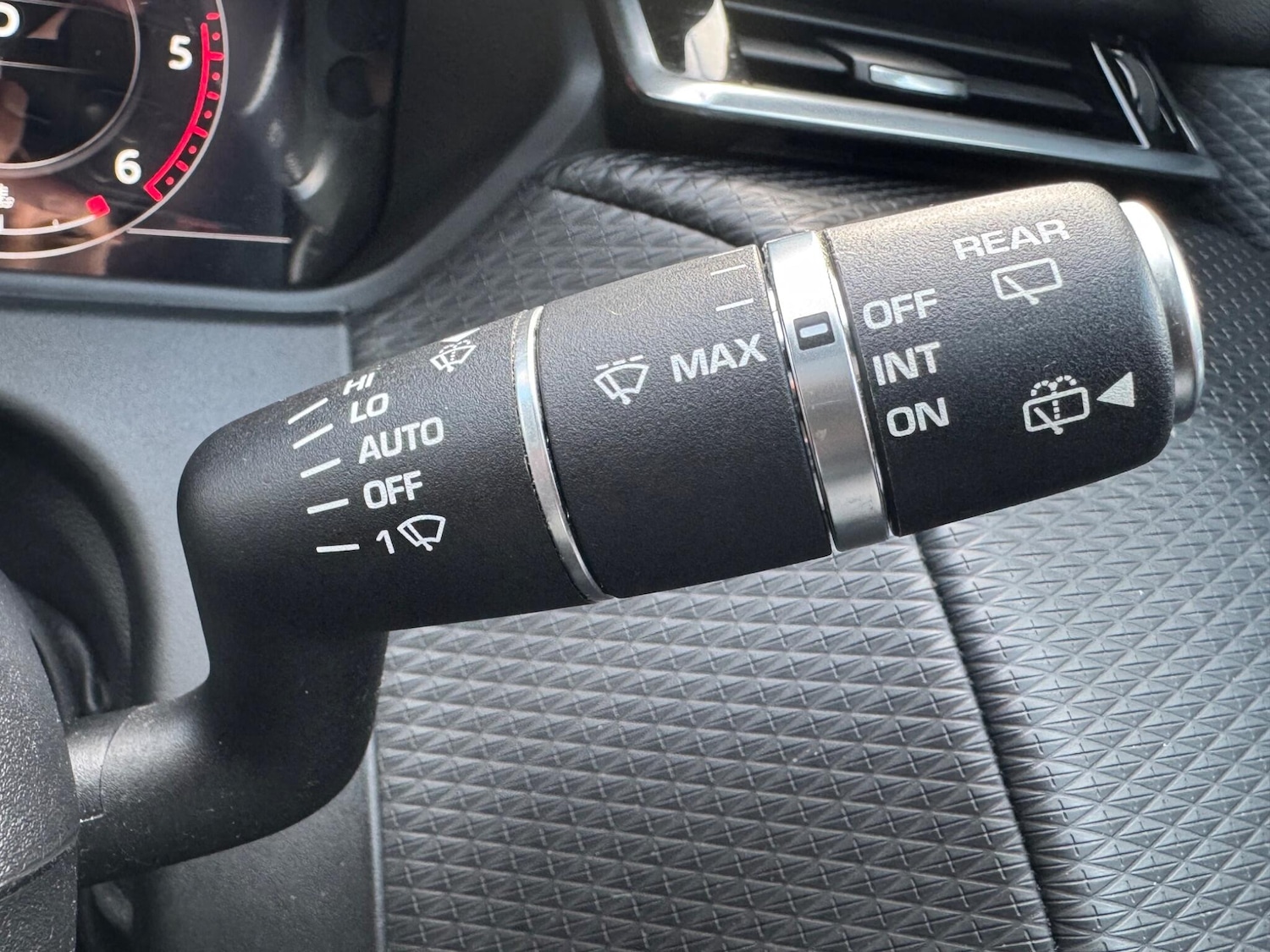 Used Land Rover Range Rover Velar 2019 for sale - 77440876: Photo 24