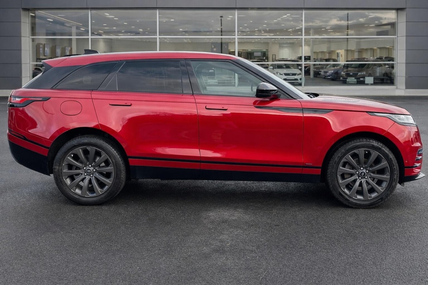 Used Land Rover Range Rover Velar 2019 for sale - 77440876: Photo 8