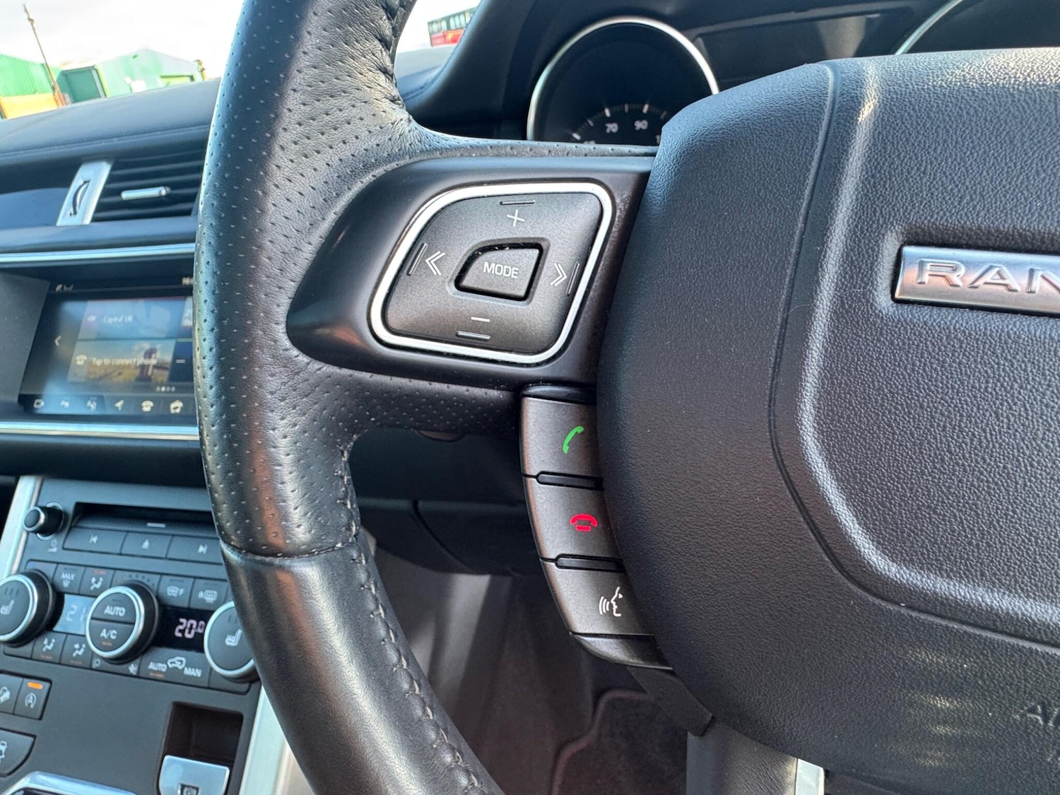 Used Land Rover Range Rover Evoque 2016 for sale - 77838609: Photo 16