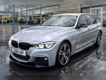 Used BMW 3 Series 2018 for sale - 77625581: Photo