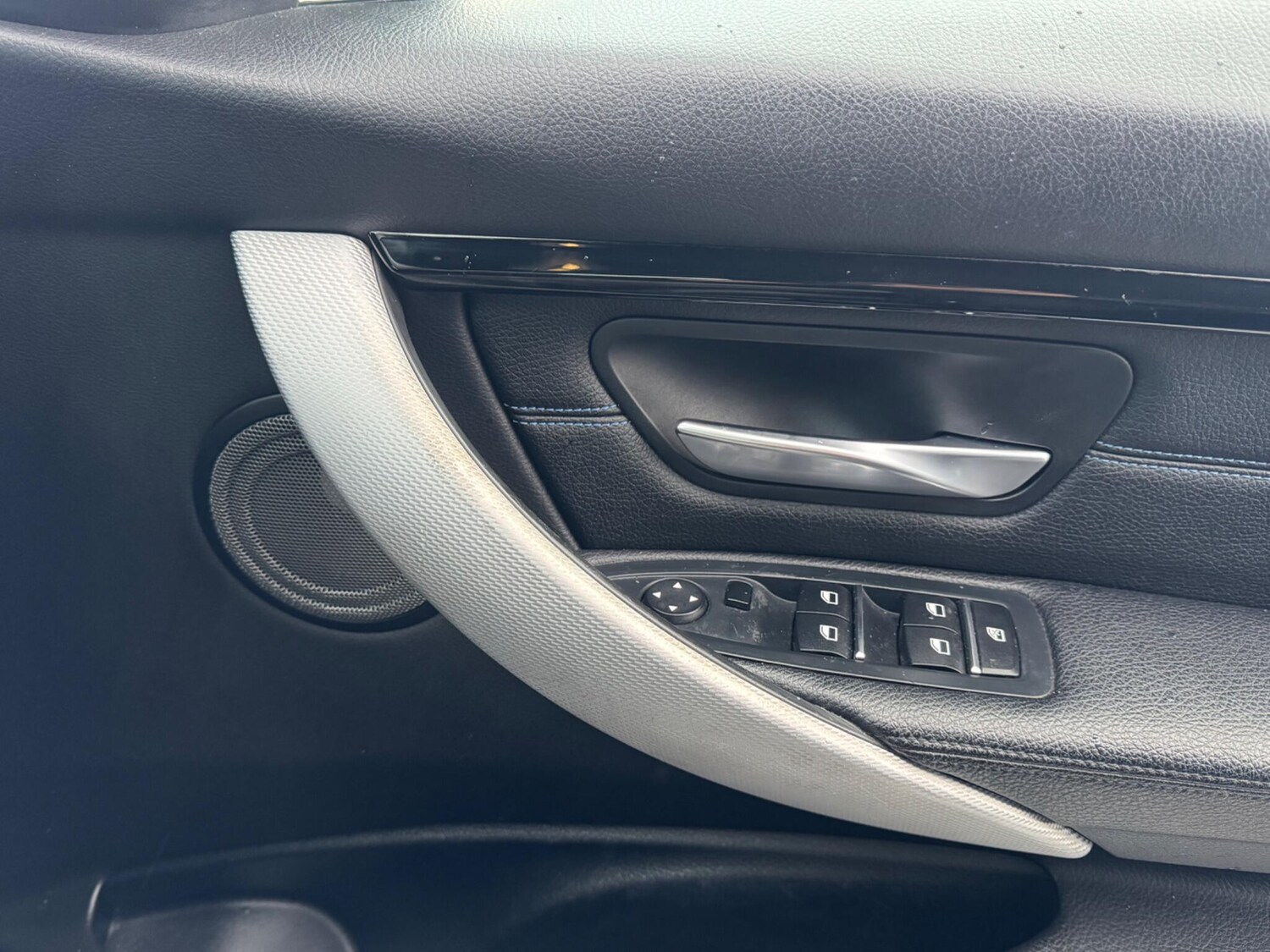 Used BMW 3 Series for sale - 77625581: Photo 25