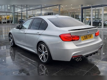 Used BMW 3 Series 2018 for sale - 77625581: Photo
