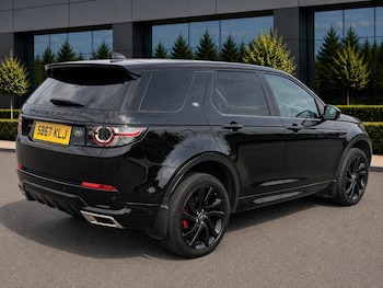 Used Land Rover Discovery Sport 2018 for sale - 79325243: Photo