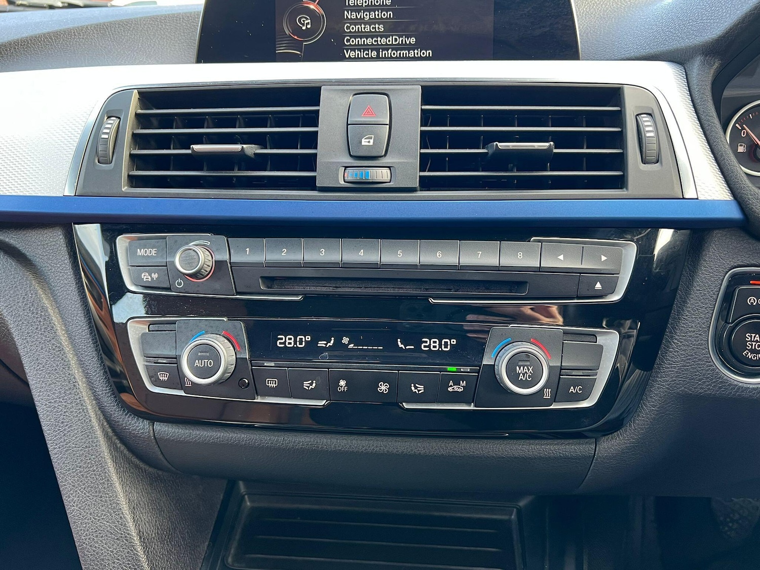 Used BMW 3 Series 2015 for sale - 76715462: Photo 17