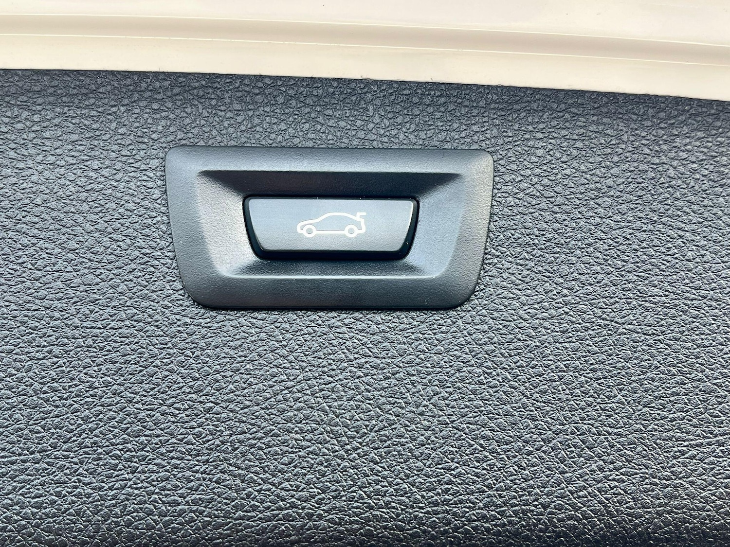 Used BMW 3 Series 2015 for sale - 76715462: Photo 27