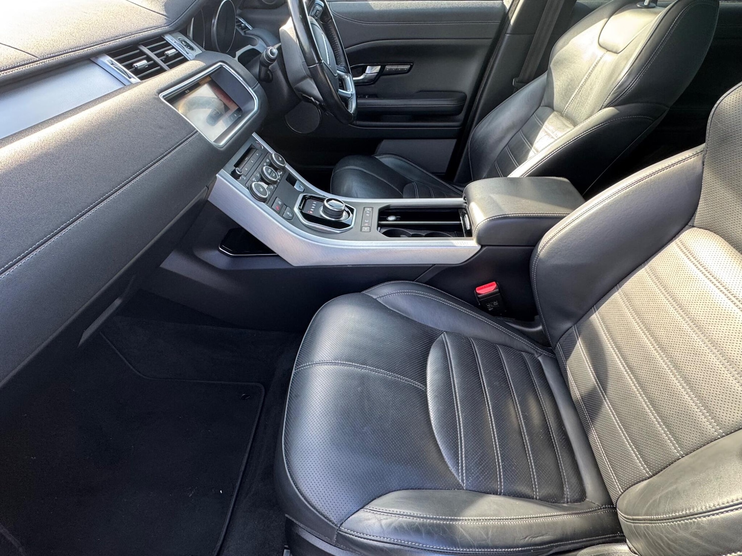 Used Land Rover Range Rover Evoque 2017 for sale - 77925677: Photo 11