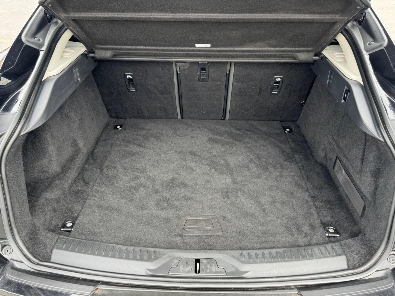 Used Jaguar I-Pace 2020 for sale - 78185220: Photo 30