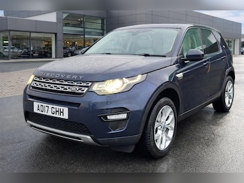 Land Rover Discovery Sport feature image