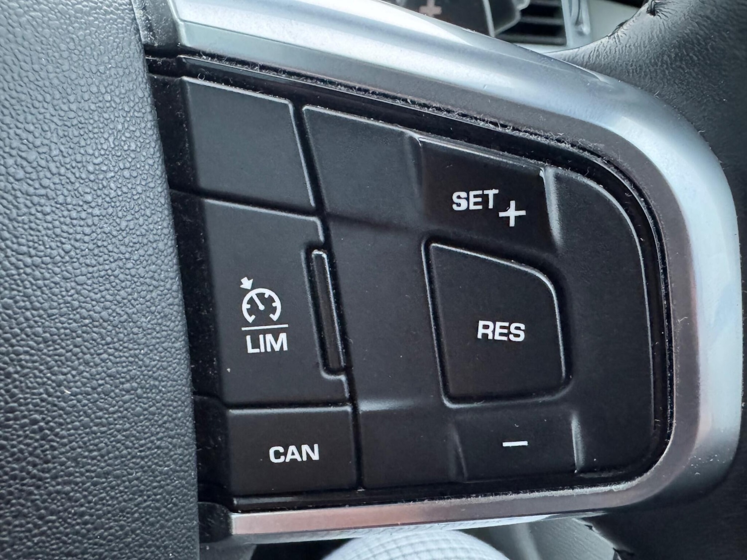 Used Land Rover Discovery Sport for sale - 77511139: Photo 21