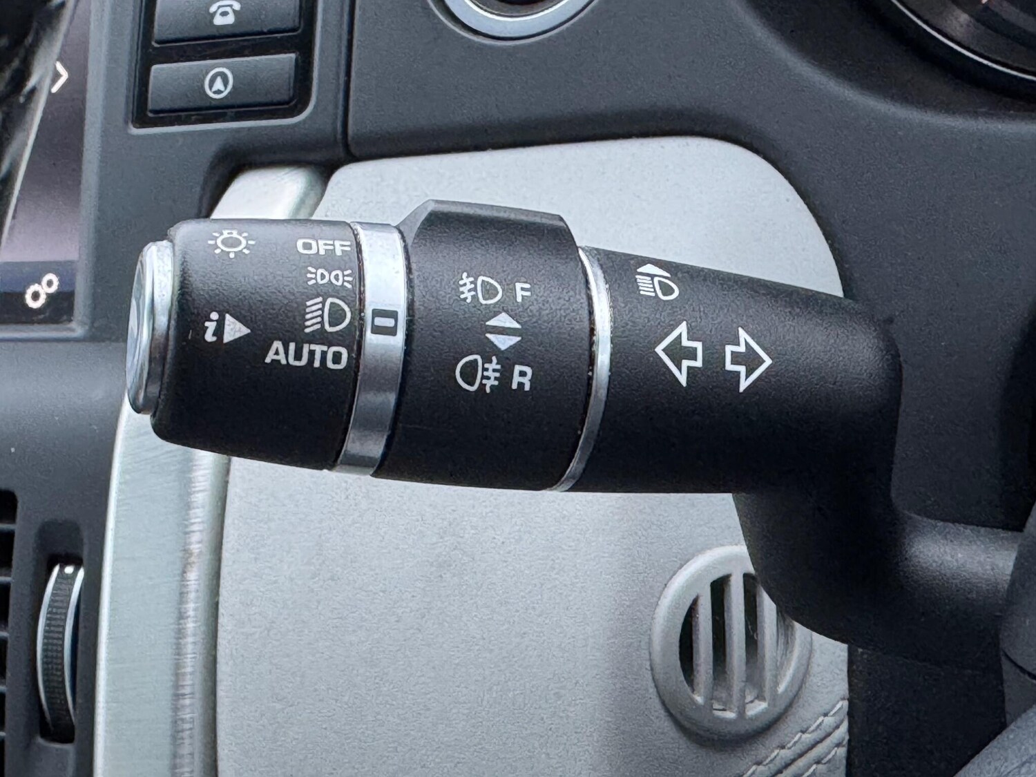 Used Land Rover Discovery Sport for sale - 77511139: Photo 23