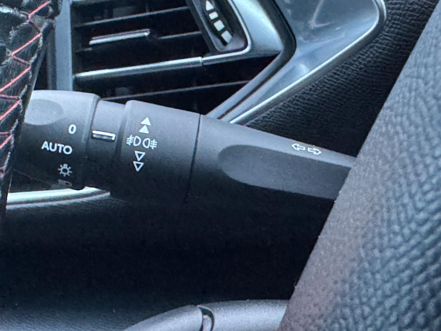 Used Peugeot 308 2016 for sale - 77175232: Photo 21