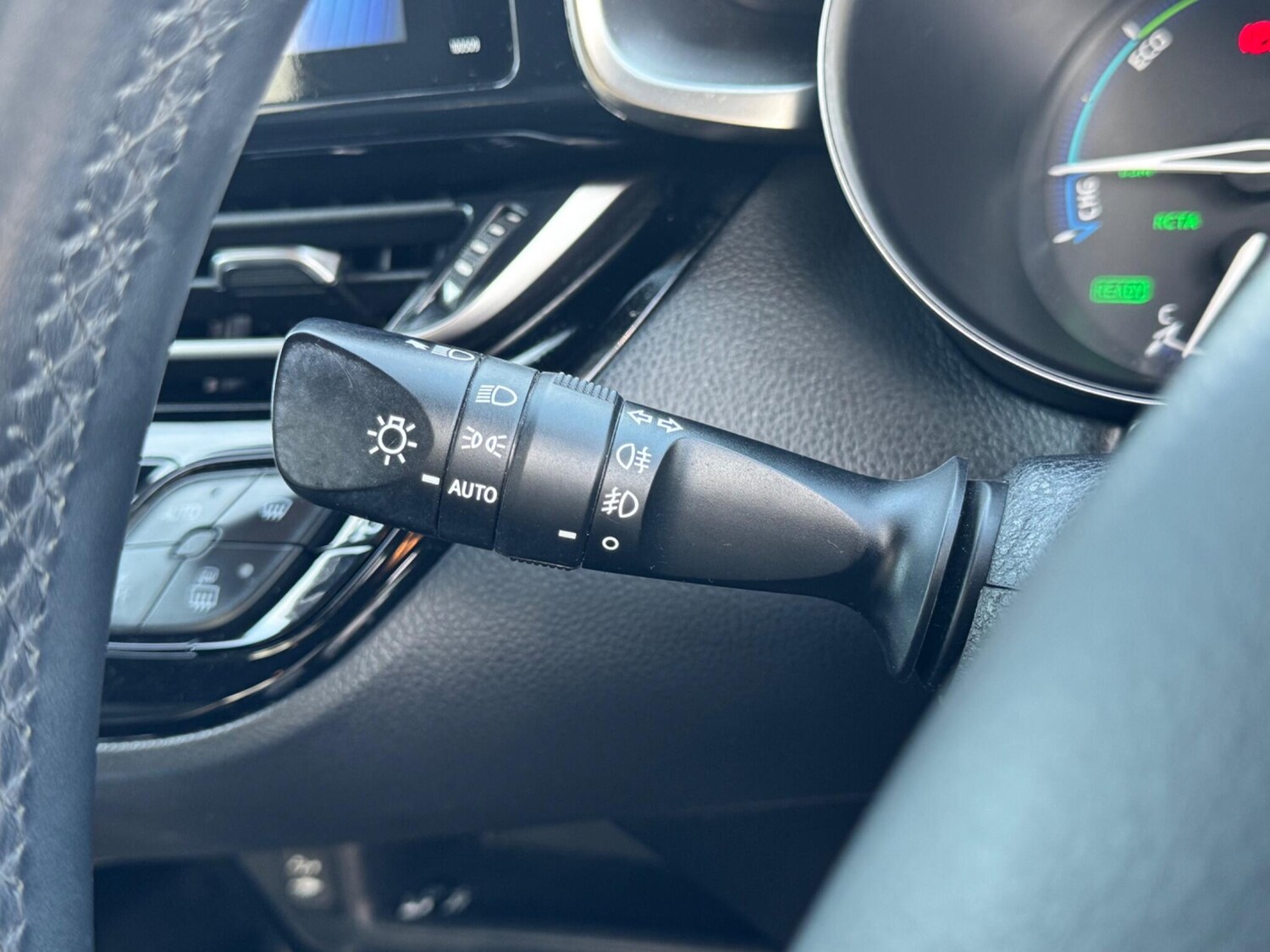 Used Toyota C-HR 2017 for sale - 78170393: Photo 19