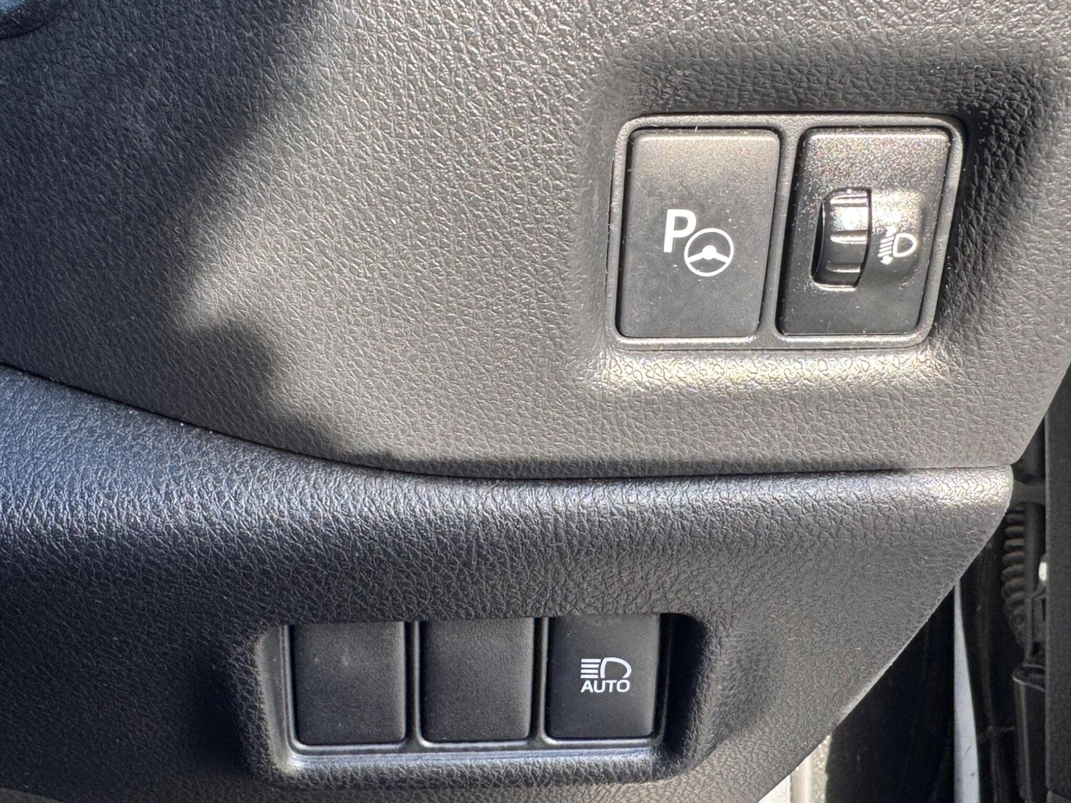 Used Toyota C-HR 2017 for sale - 78170393: Photo 21