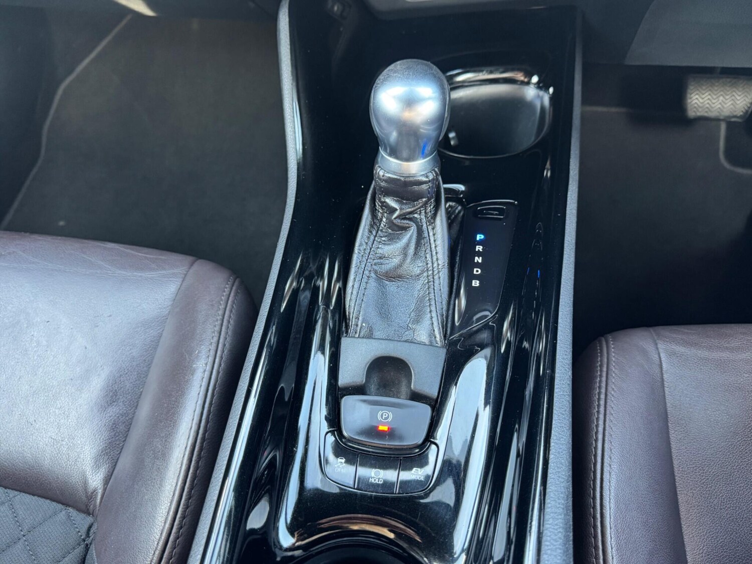 Used Toyota C-HR 2017 for sale - 78170393: Photo 26