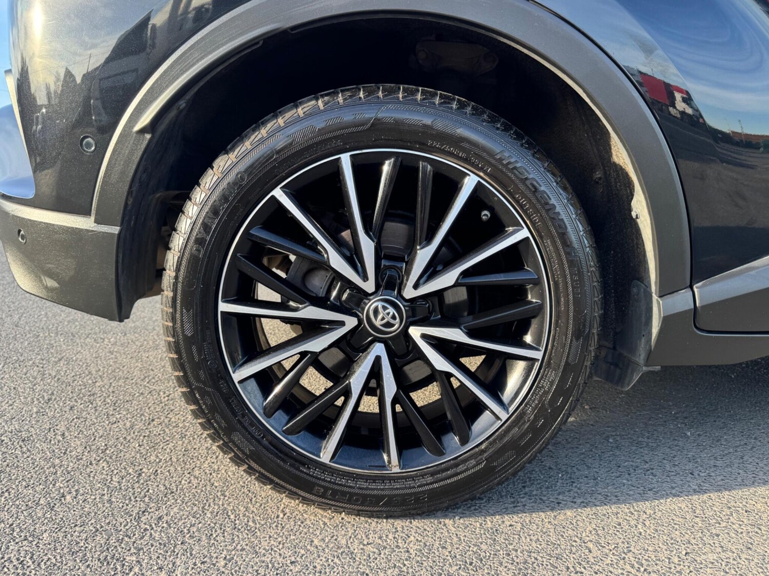 Used Toyota C-HR 2017 for sale - 78170393: Photo 28